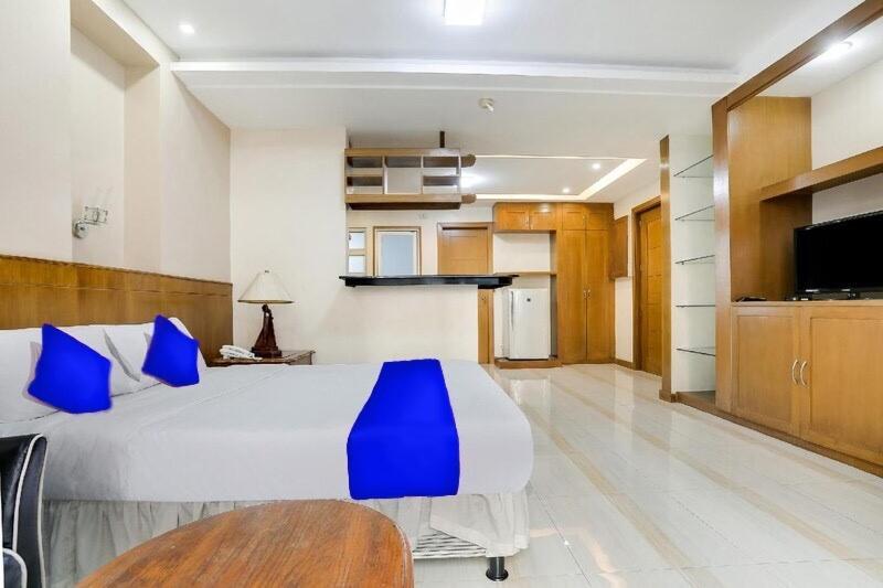 Alley 8 Makati ماكاتي المظهر الخارجي الصورة